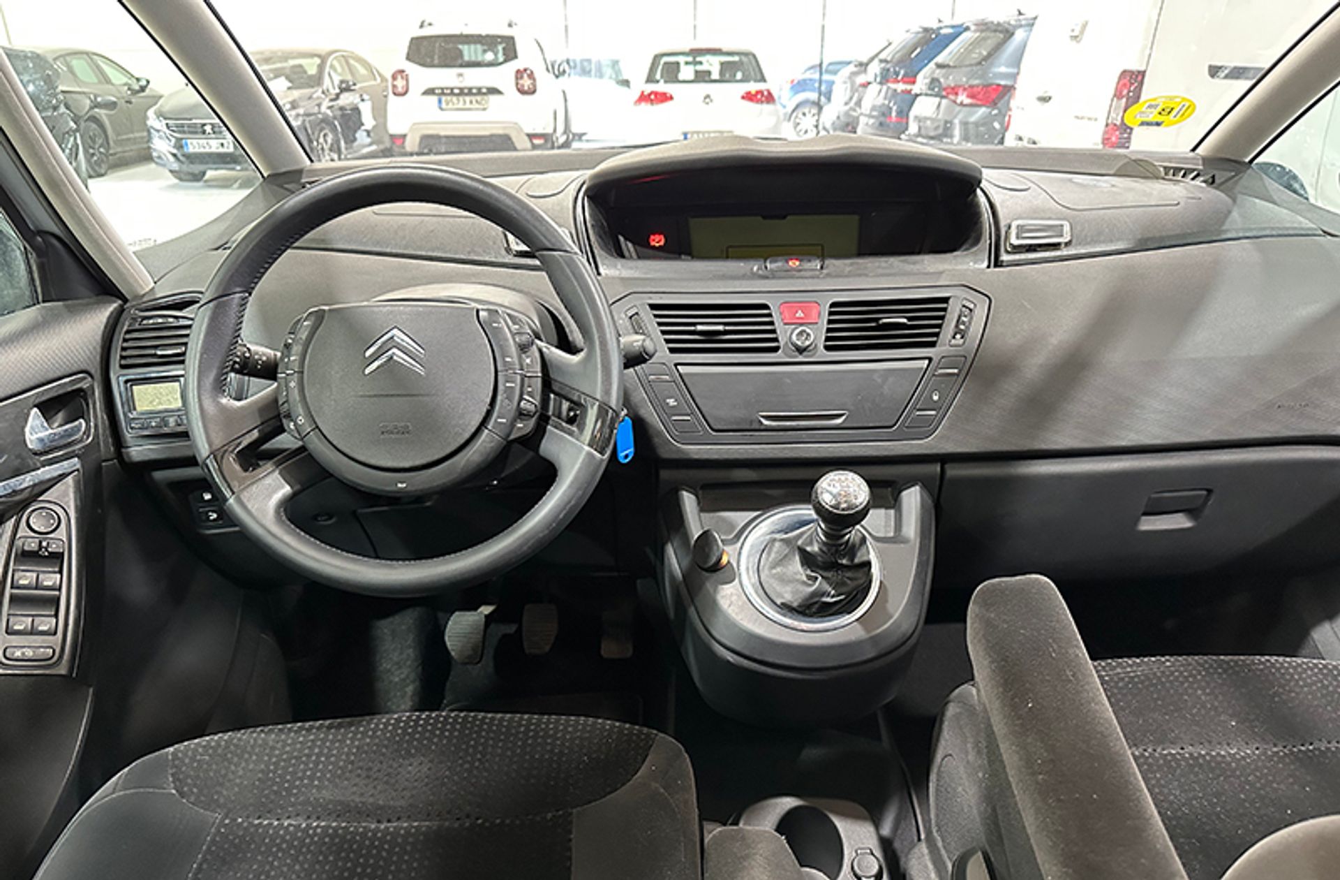 Citroën C4 Picasso 2.0 HDi Exclusive 7 plazas - foto 7