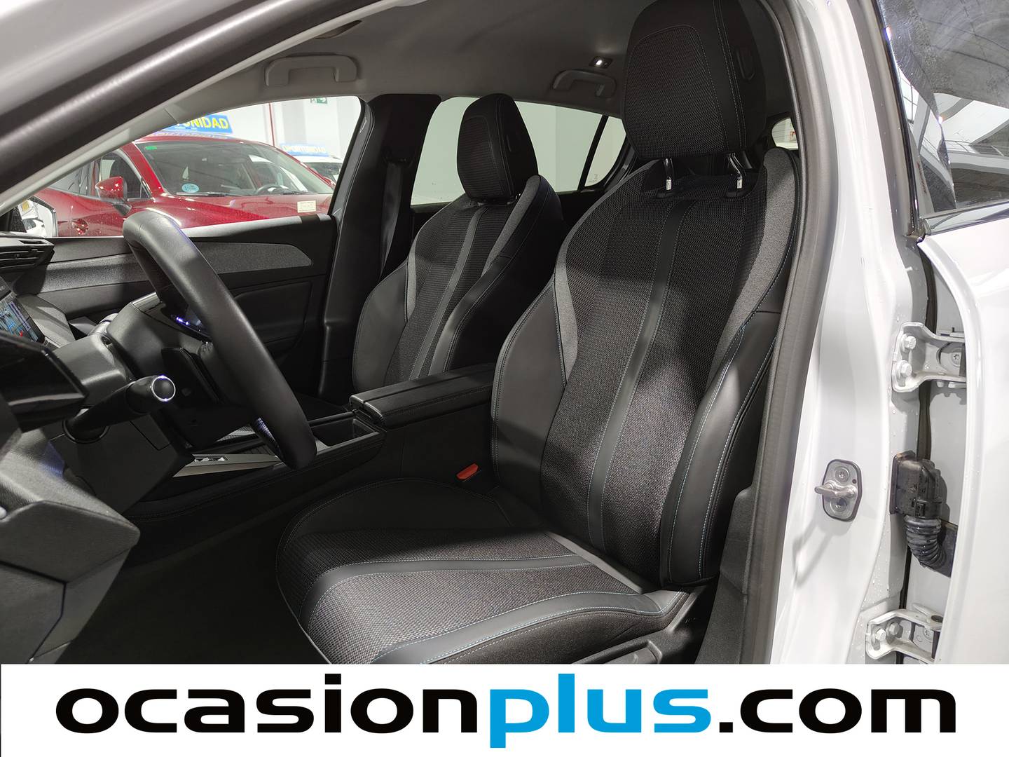 Foto Peugeot 308 Peugeot 308 BlueHDi 130 S&S Allure EAT8 (130 CV)