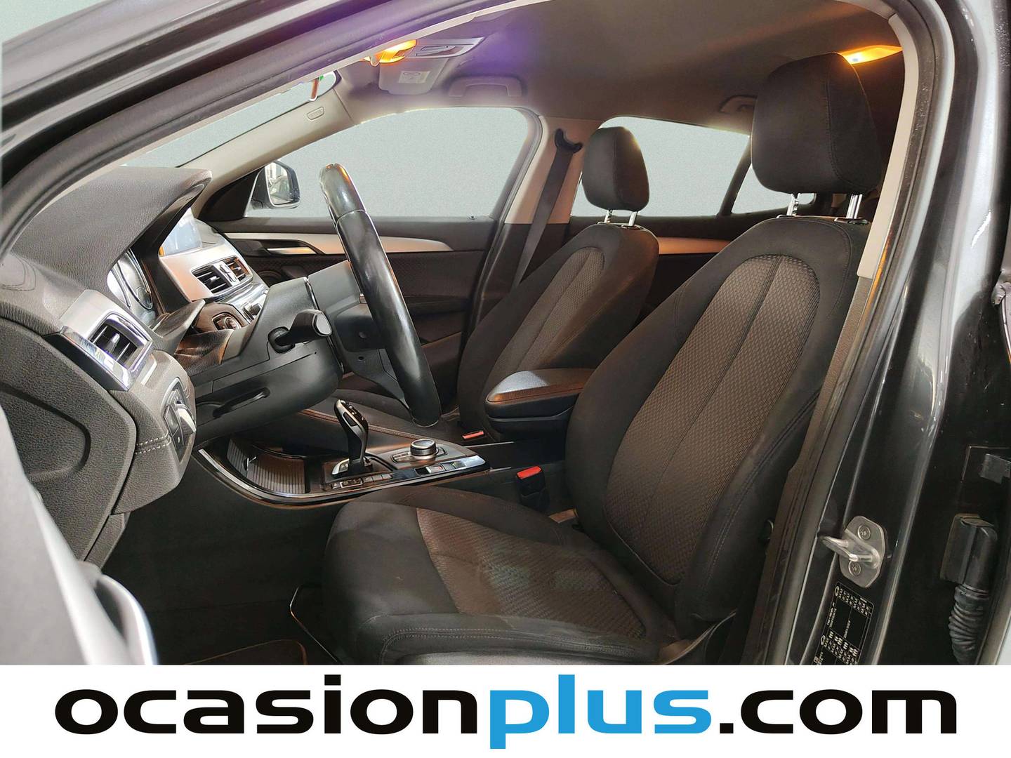 Foto asientos delanteros BMW X2 BMW X2 sDrive18d (150 CV)