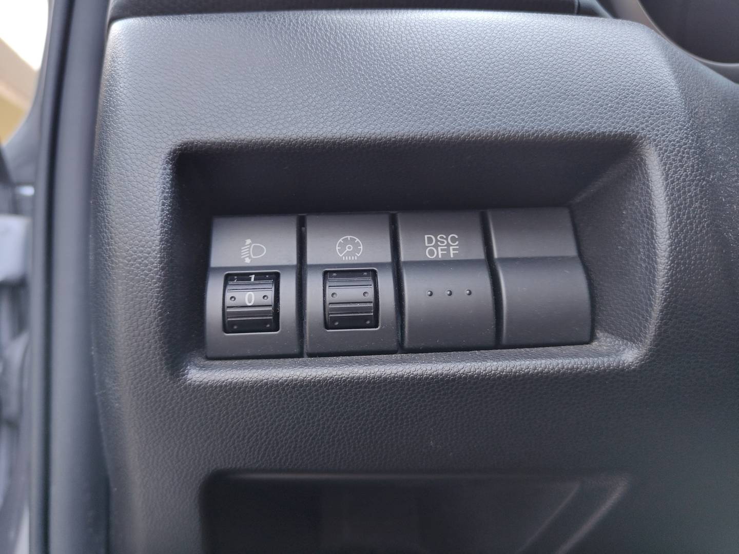 Equipamiento del Mazda Mazda3 Mazda Mazda 3 1.6 VVT Active+ (105 CV)