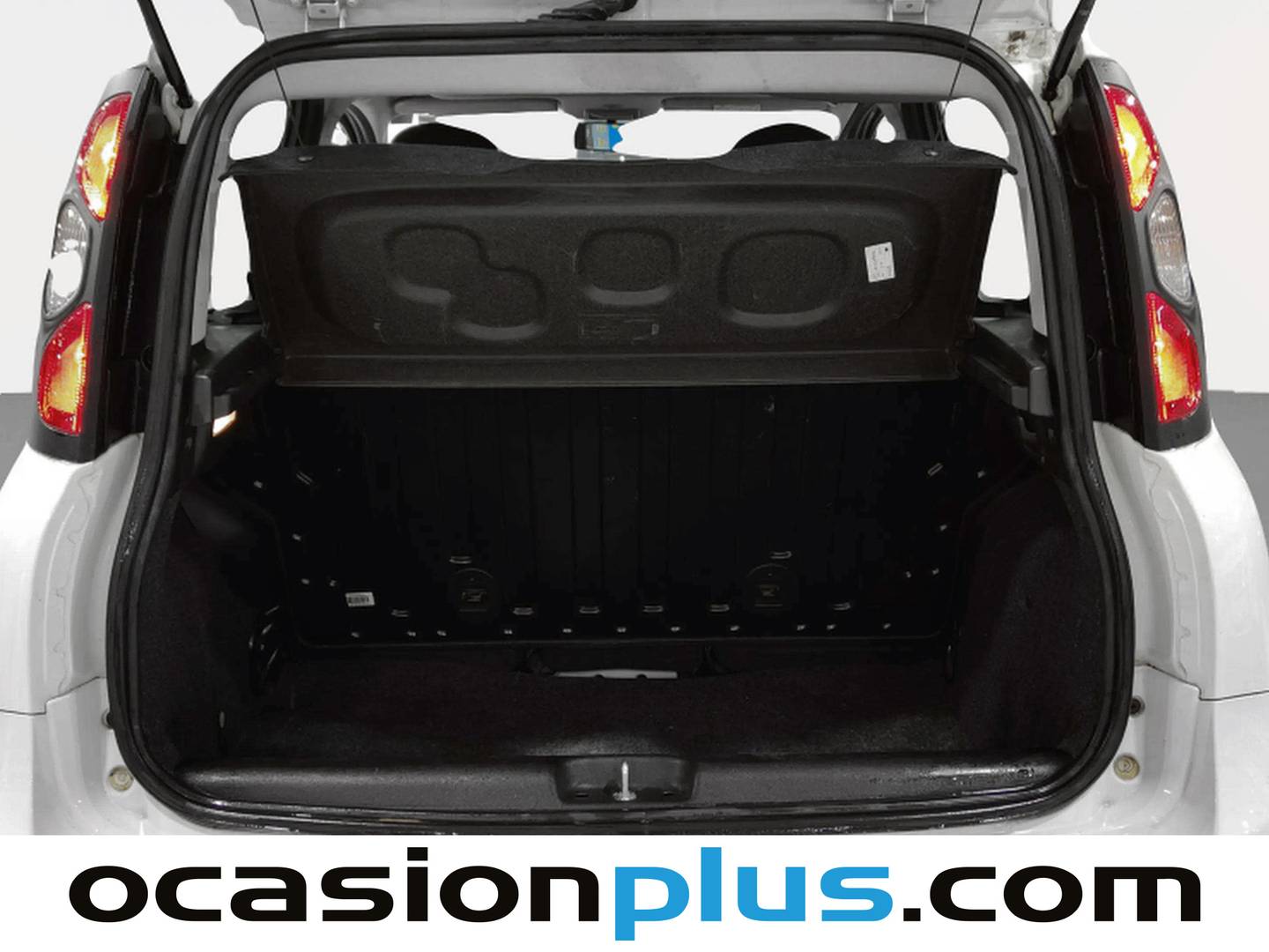 Fotos maletero Fiat Panda Fiat Panda 1.0 Gse City Cross  (70 CV)