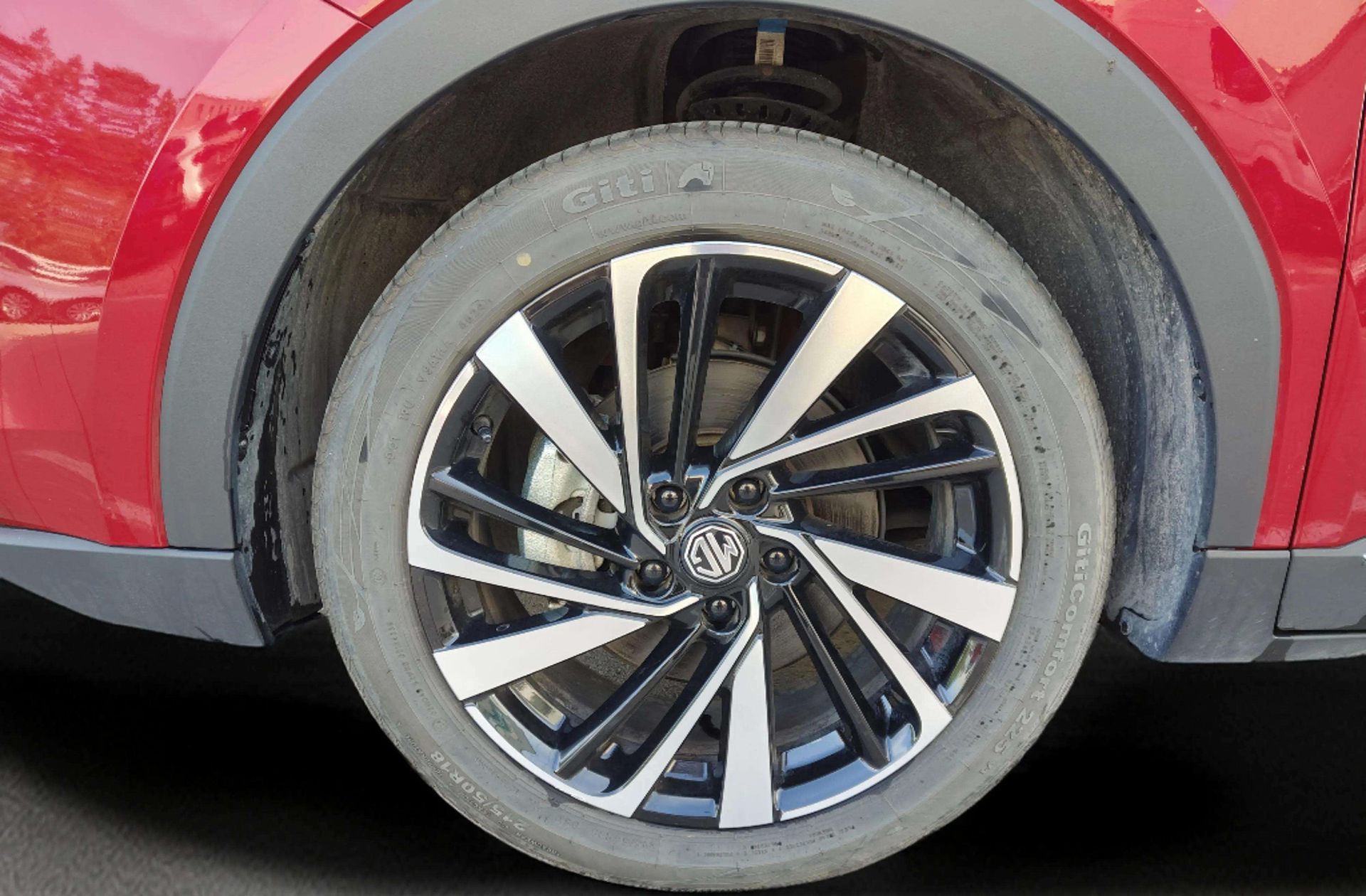 MG ZS 1.5 Hybrid+ Luxury - foto 42