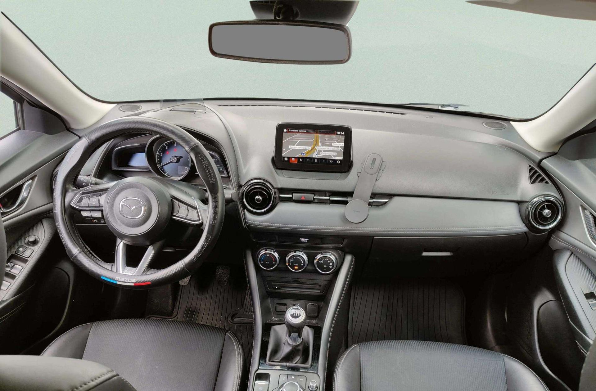 Mazda CX-3 1.8 D Zenith 2WD - foto 6