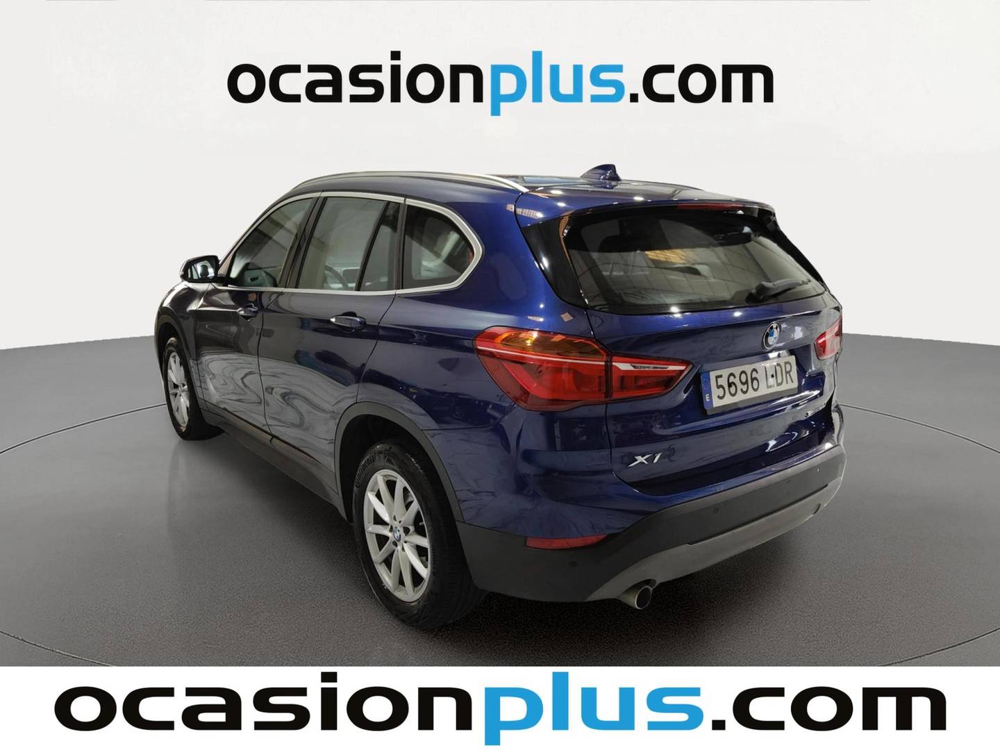 Foto trasera BMW X1 BMW X1 sDrive16d (116 CV) izquierda