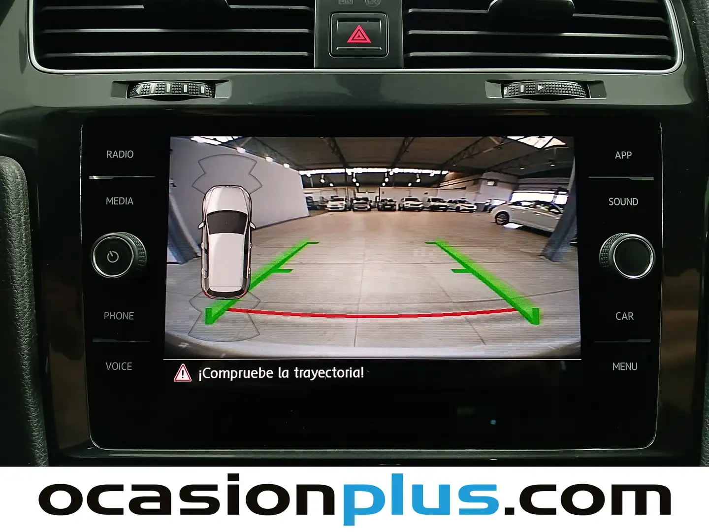 Foto Volkswagen Golf Volkswagen Golf Advance 2.0 TDI (150 CV) DSG