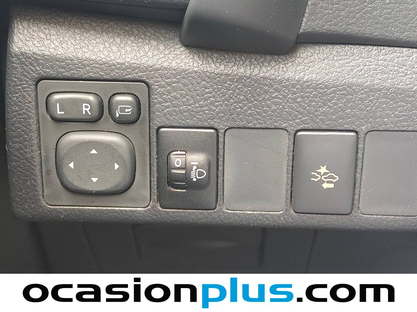 Toyota Auris Toyota Auris 140H Hybrid Feel! (136 CV) de segunda mano