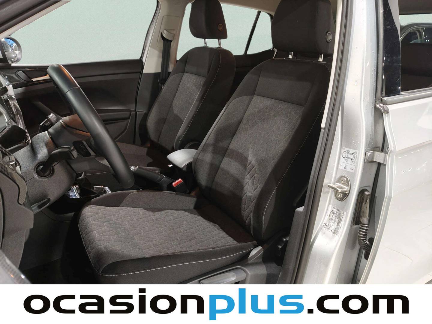 Foto asientos delanteros Volkswagen T-Cross Volkswagen T-Cross ``Más`` 1.0 TSI 85 kW (115 CV) DSG