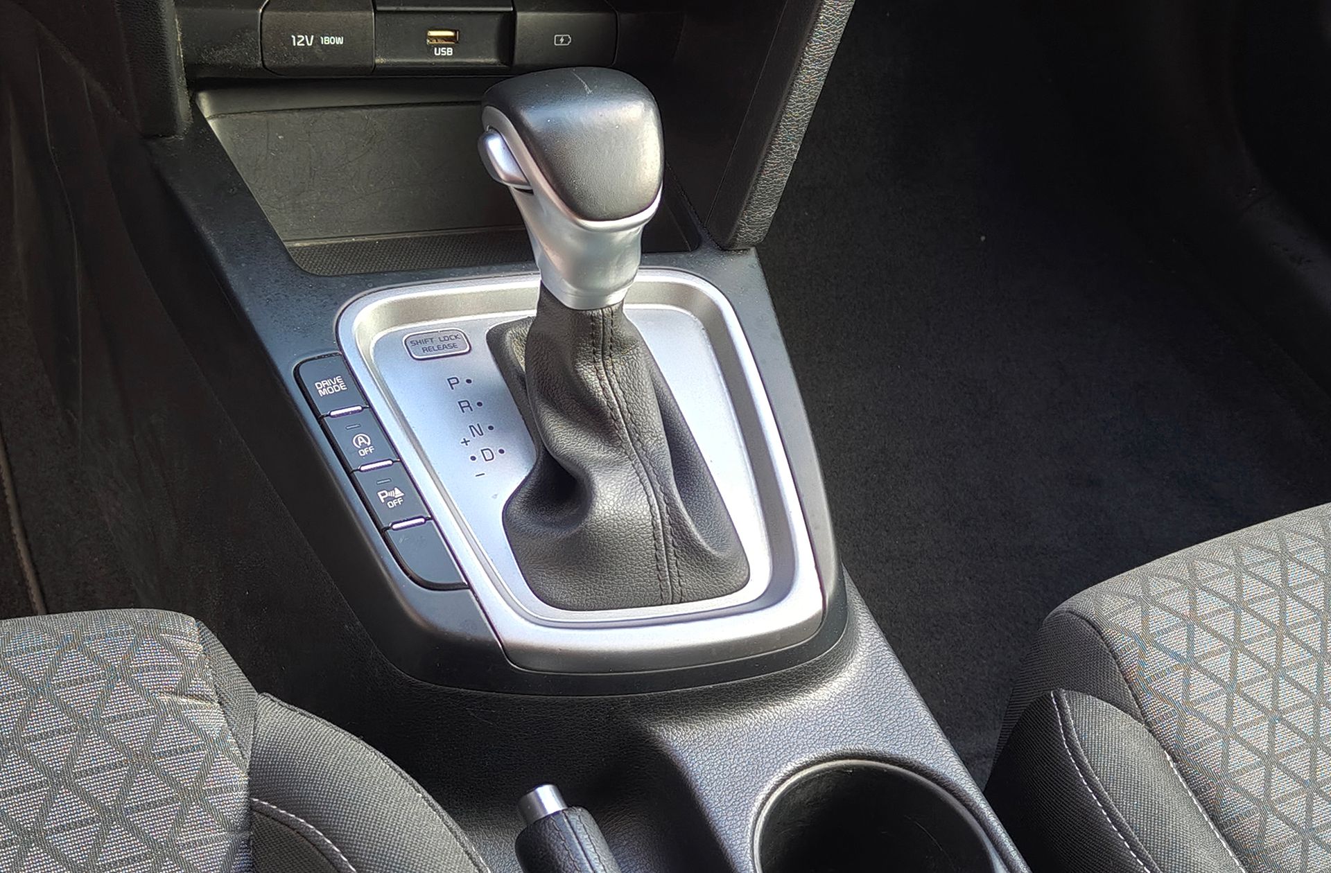 Kia Ceed 1.0 MHEV Eco-Dynamics Drive DCT - foto 5