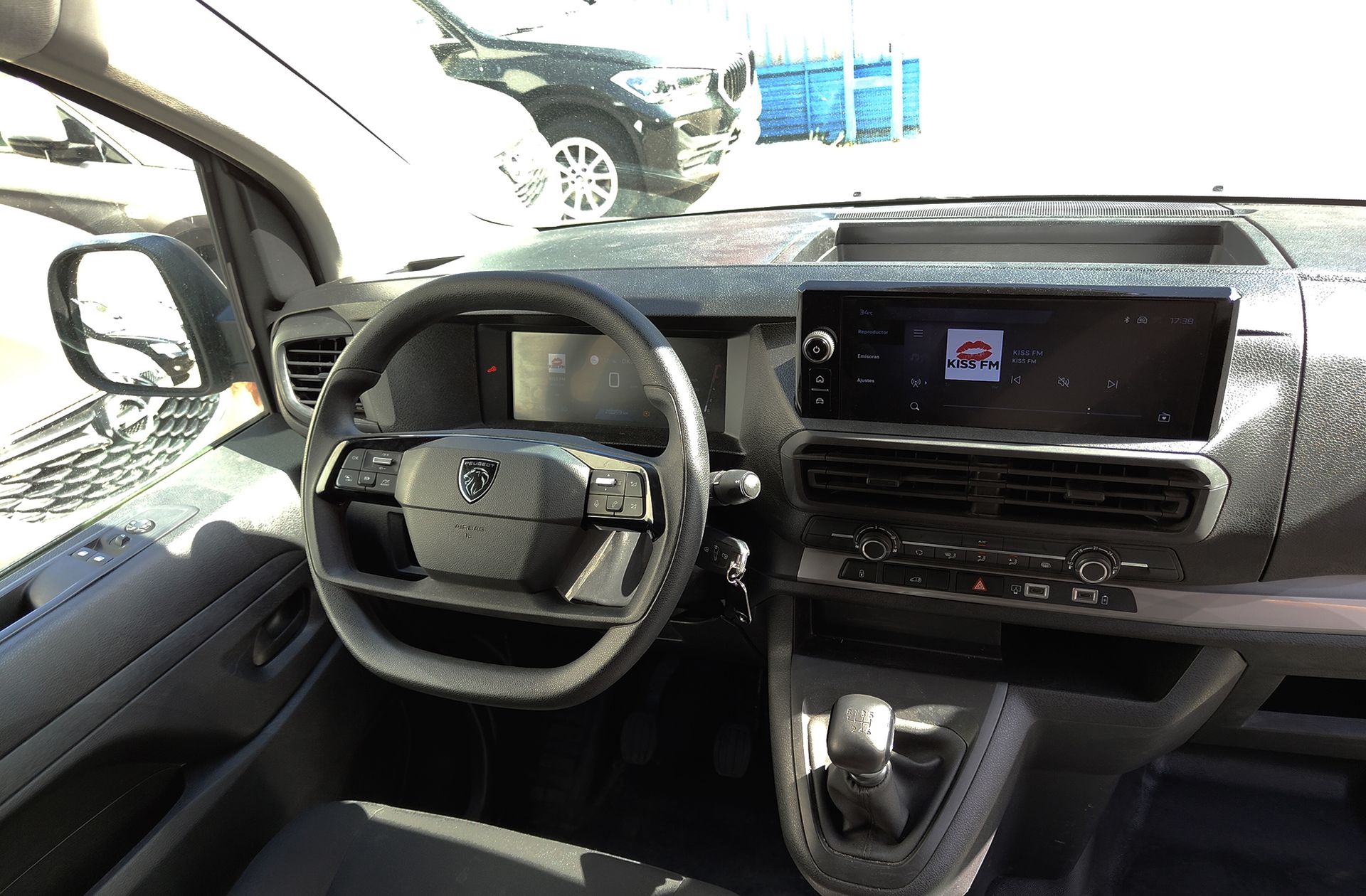 Peugeot Expert Furgon BlueHDi 120 Standard - foto 6
