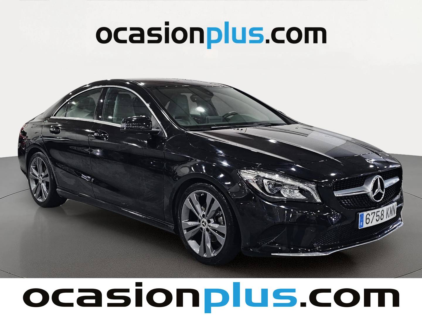 Foto delantera Mercedes CLA Mercedes CLA 180 (122 CV) izquierda
