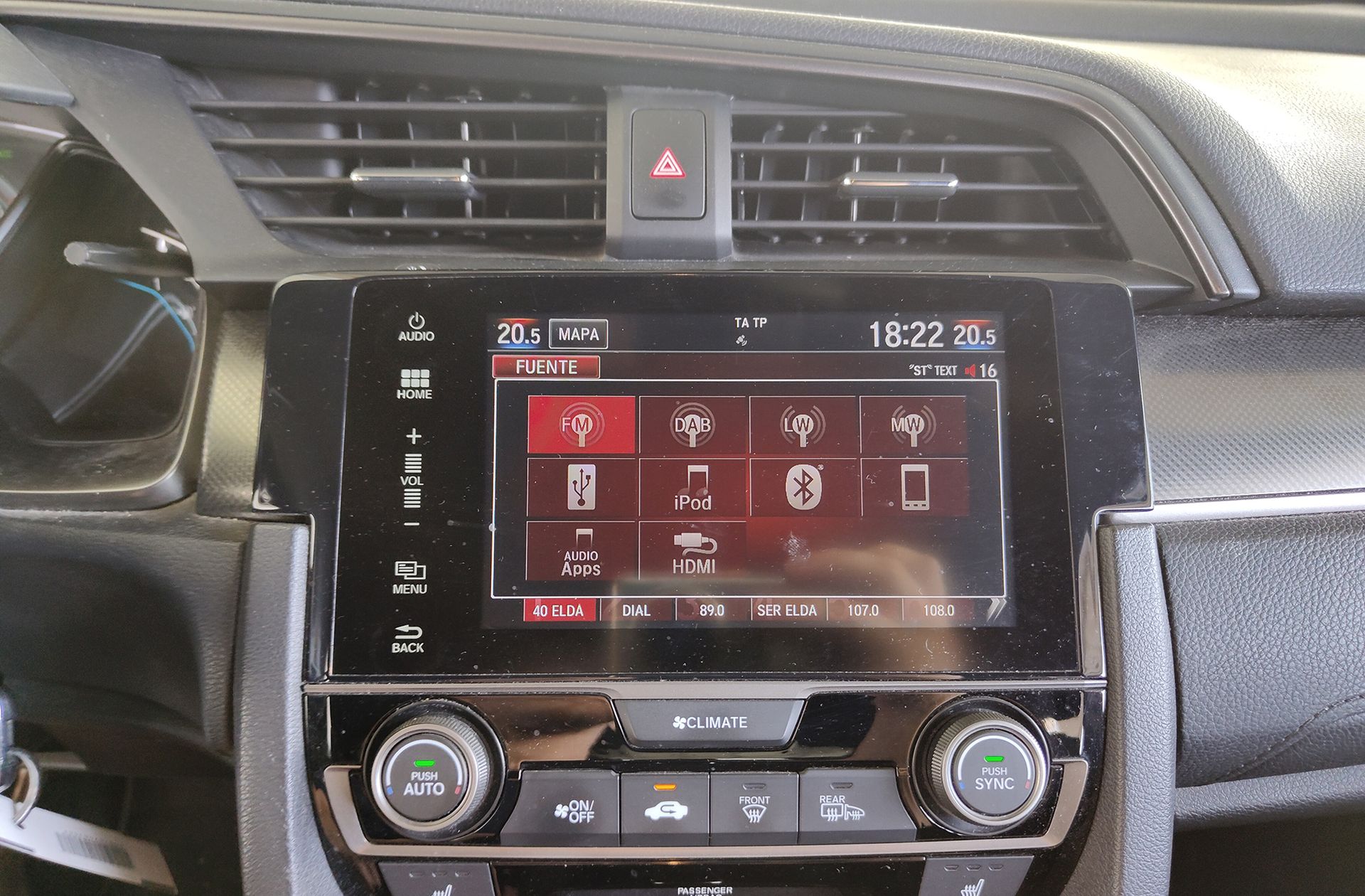 Honda Civic 1.0 I-VTEC Turbo Elegance Navi - foto 30