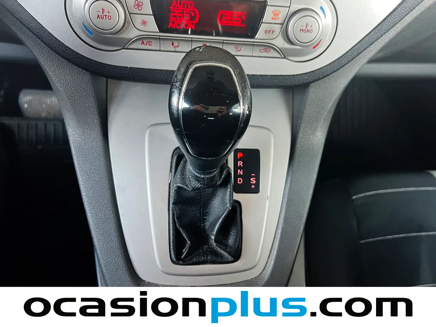 Foto Ford Kuga Ford Kuga 2.0 TDCI Titanium 4WD Powershift (140 CV)