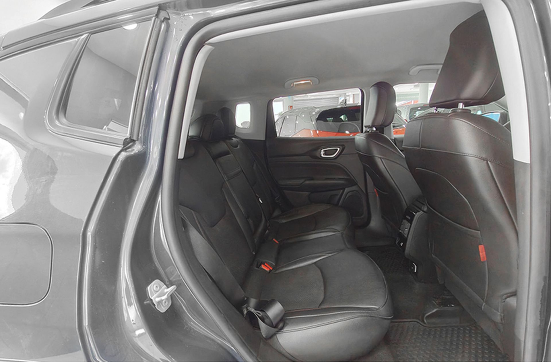 Jeep Compass 1.3 PHEV Trailhawk AWD - foto 19