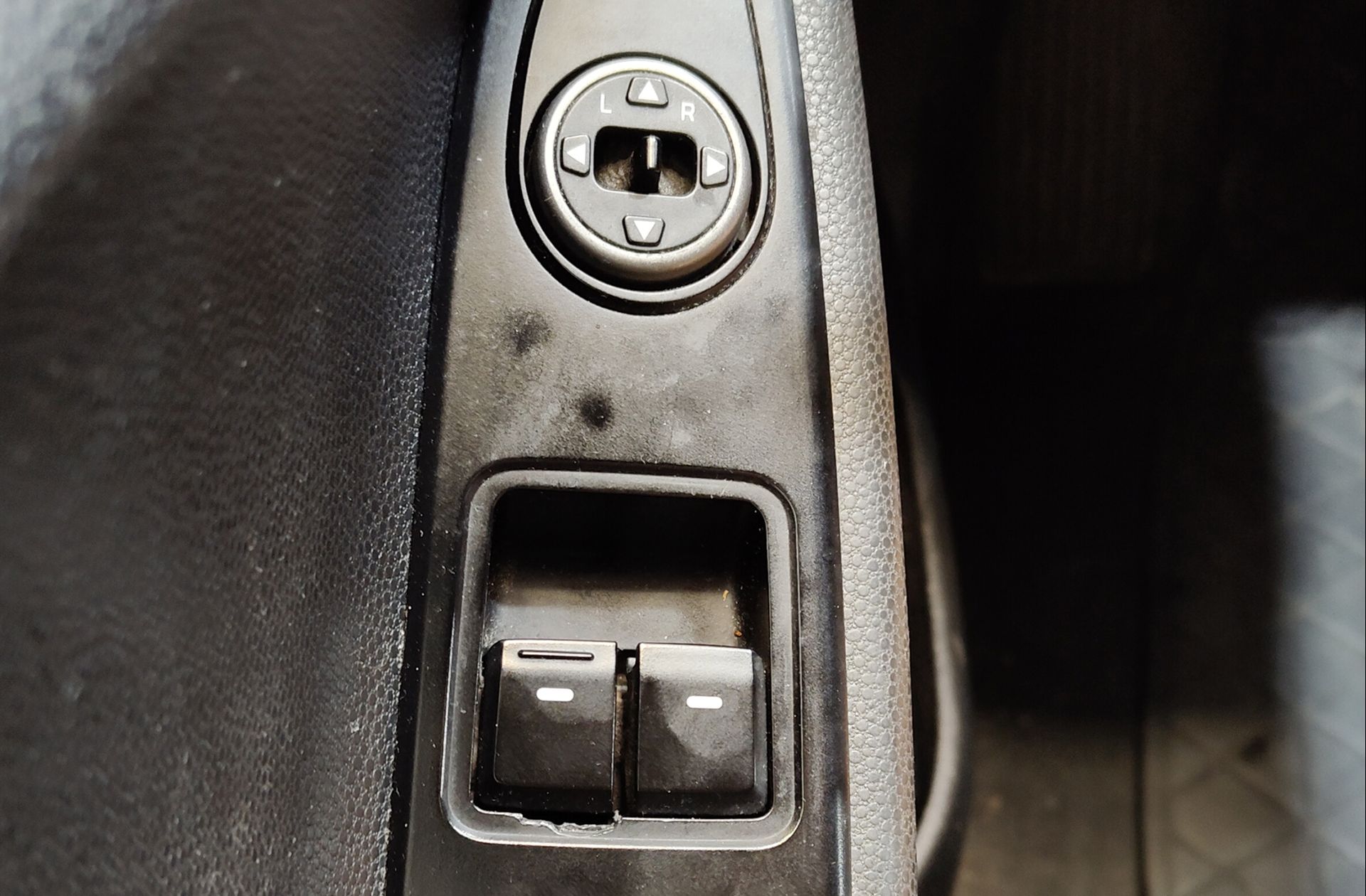Hyundai i20 1.1 CRDi Fresh - foto 27