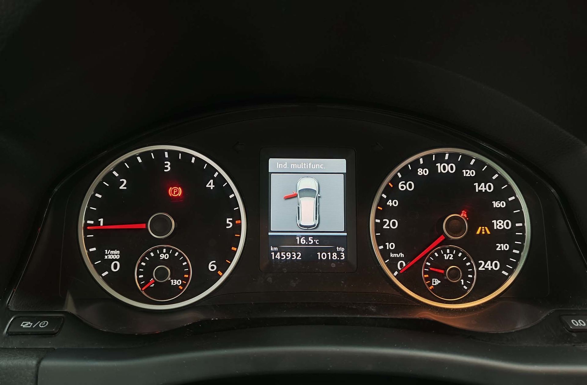 Volkswagen Tiguan Sport 2.0 TDI BMT 4Motion - foto 27