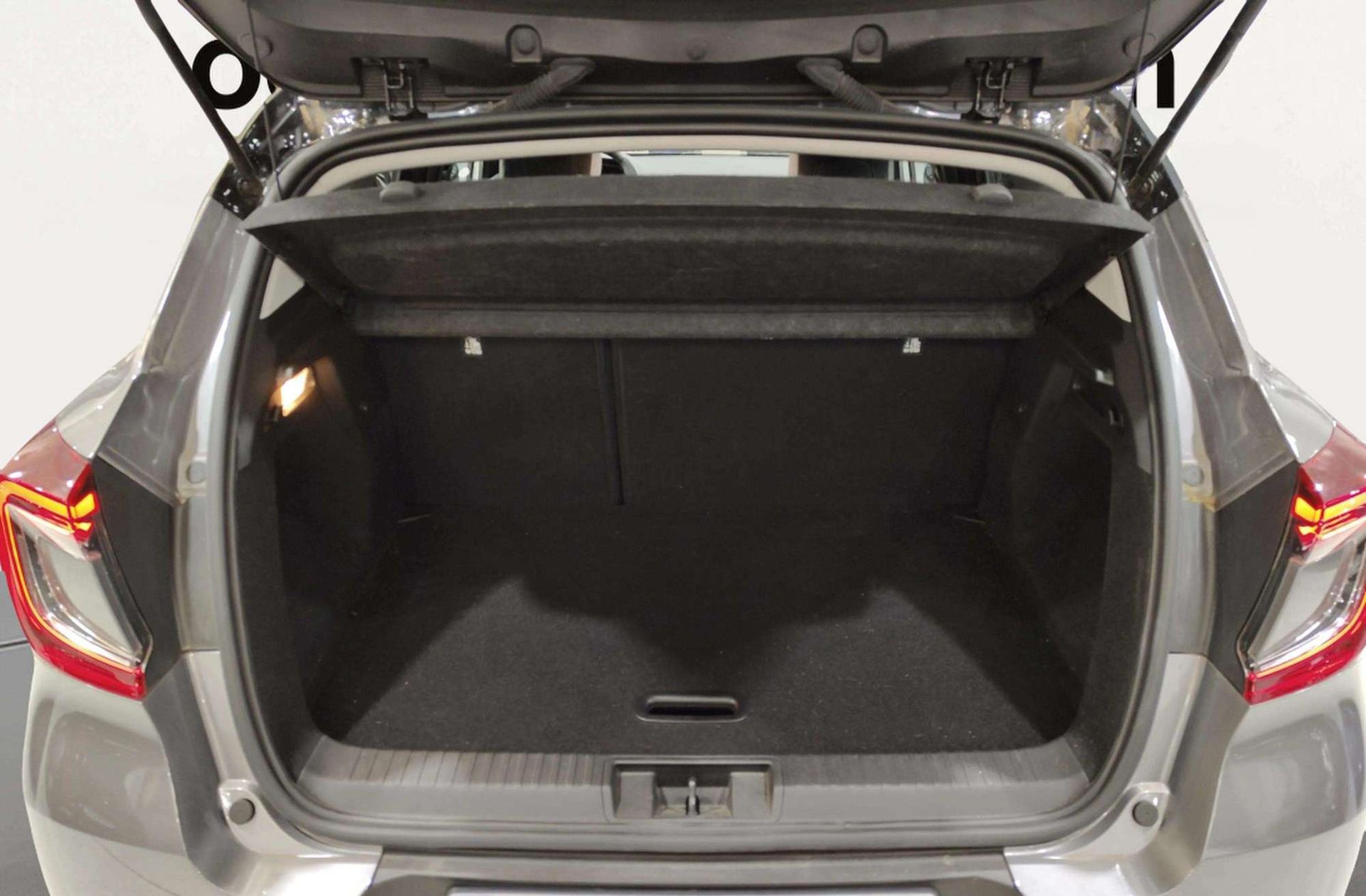Renault Captur Techno TCe GPF - foto 18