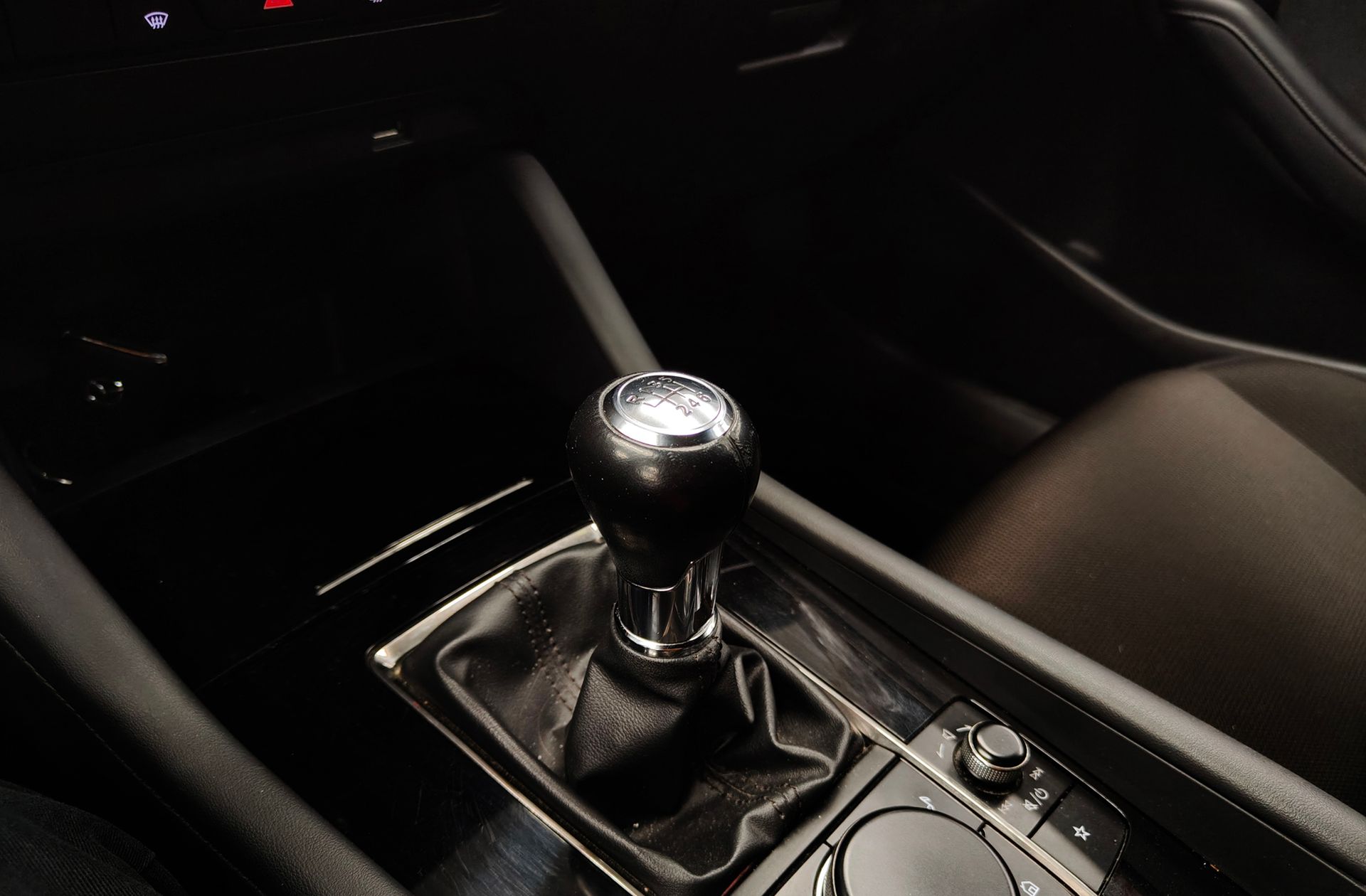 Mazda Mazda3 2.0 e-Skyactiv-G Evolution - foto 5