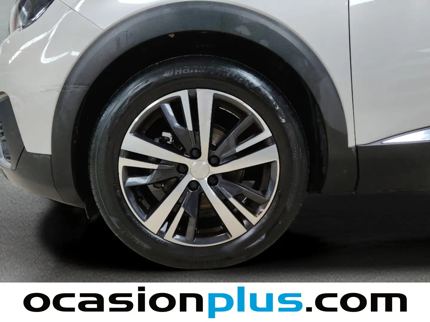 Foto Peugeot 5008 Peugeot 5008 BlueHDi 130 S&S Allure EAT8 (130 CV)