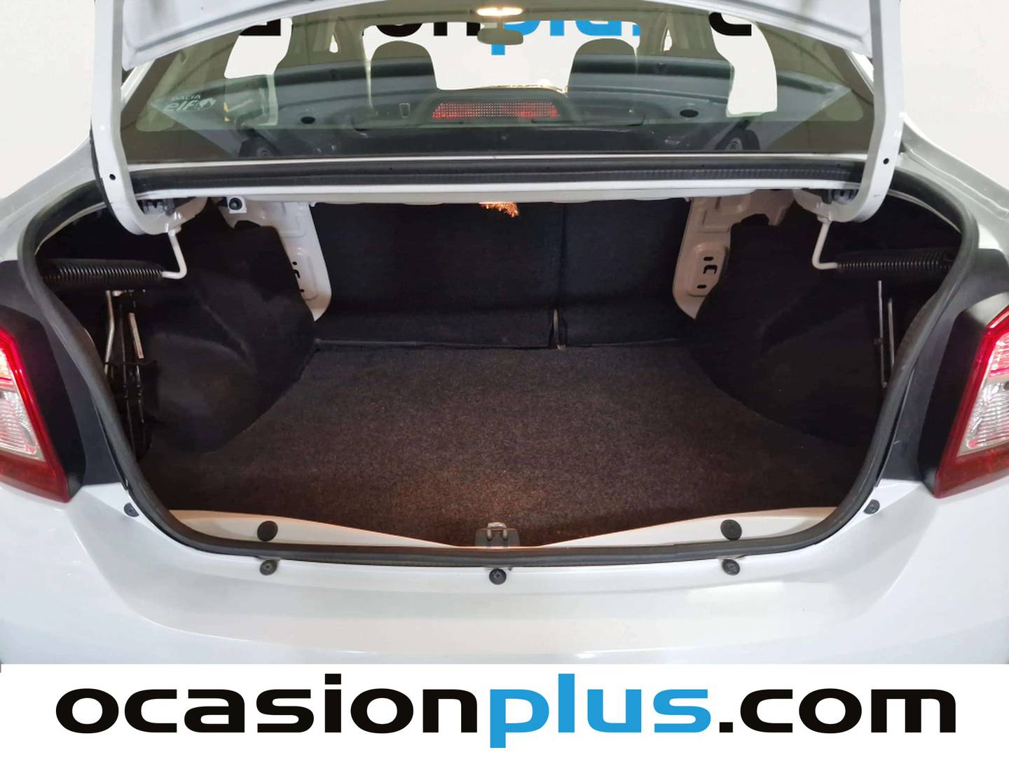 Fotos maletero Dacia Logan Dacia Logan 1.2 Ambiance (75 CV)