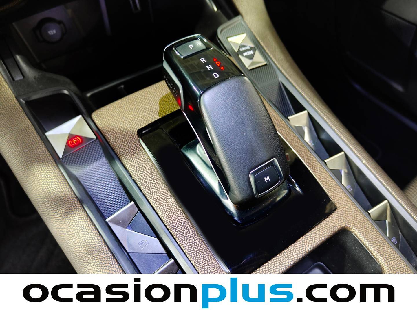 DS DS 7 Crossback DS DS7 Crossback BlueHDi 180 So Chic Auto (180 CV) de segunda mano