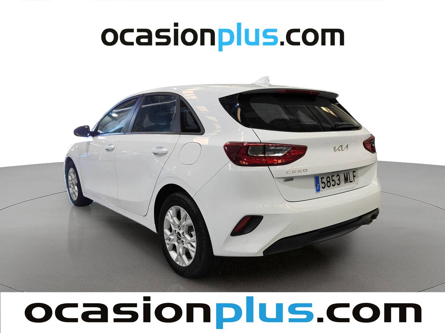 Foto trasera KIA Ceed Kia Ceed 1.6 MHEV iMT Concept (136 CV) izquierda