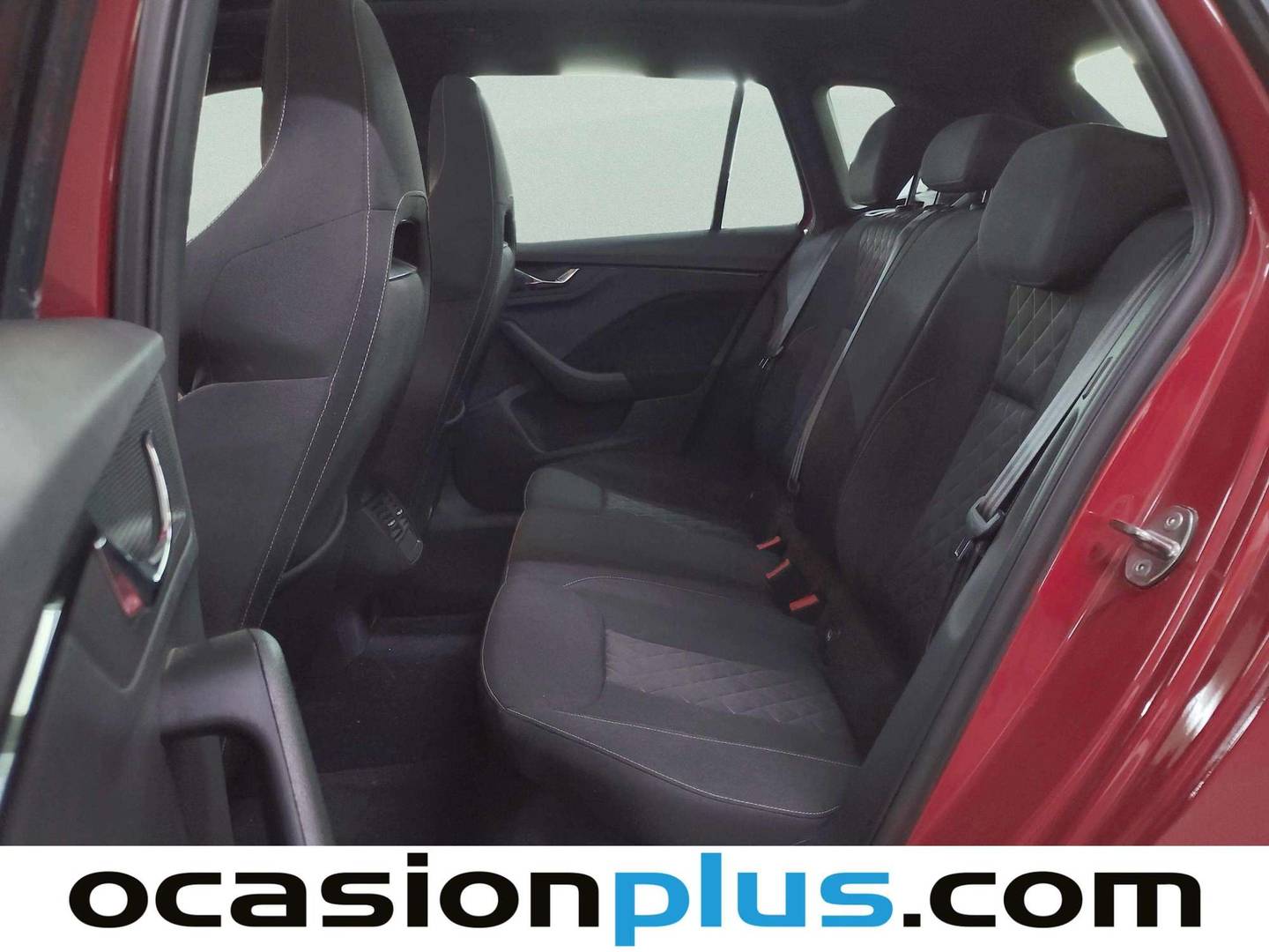 Foto asientos traseros Skoda Kamiq Skoda Kamiq 1.5 TSI Sport (150 CV)