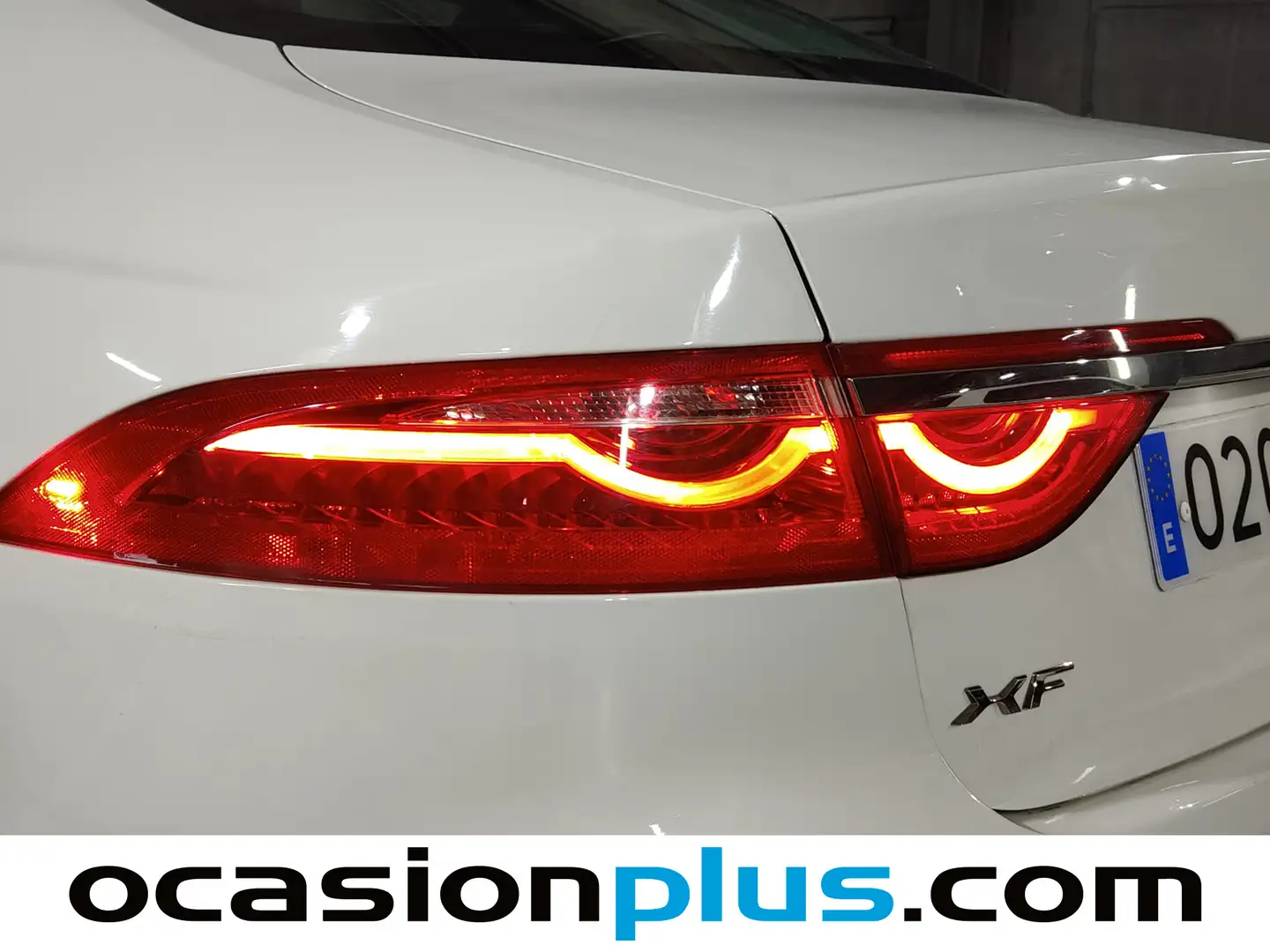 Foto Jaguar XF Jaguar XF 2.0 D Pure Auto (180 CV)