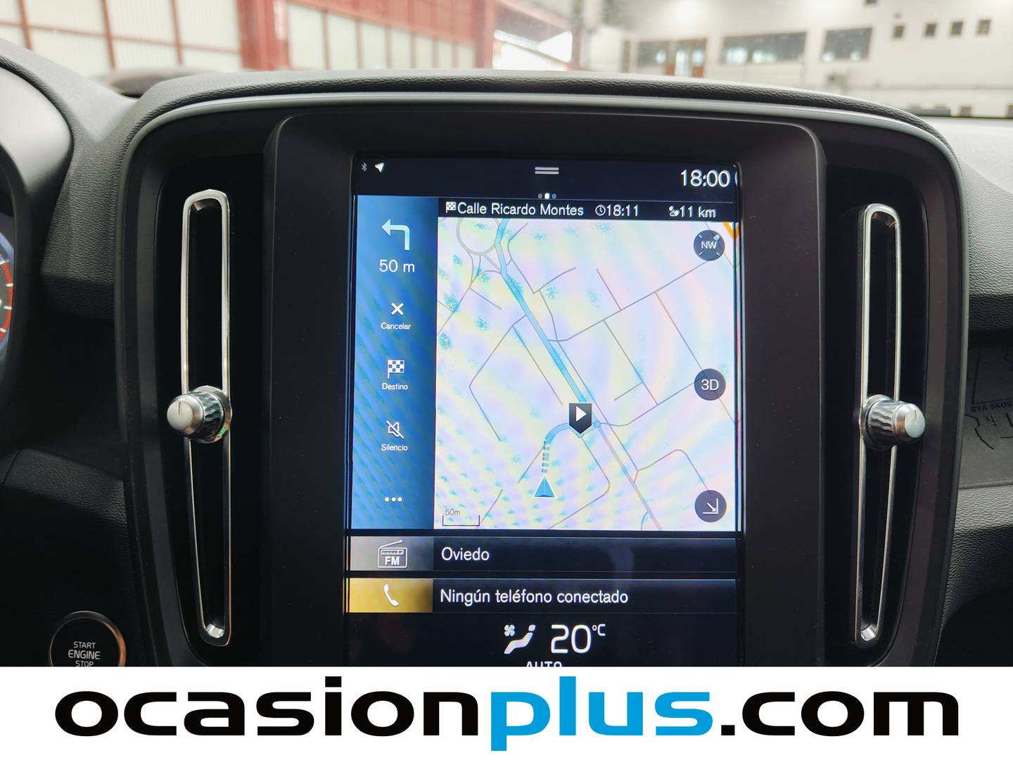 Extras y acabados del Volvo XC40 Volvo XC40 T2 Momentum Core (129 CV)