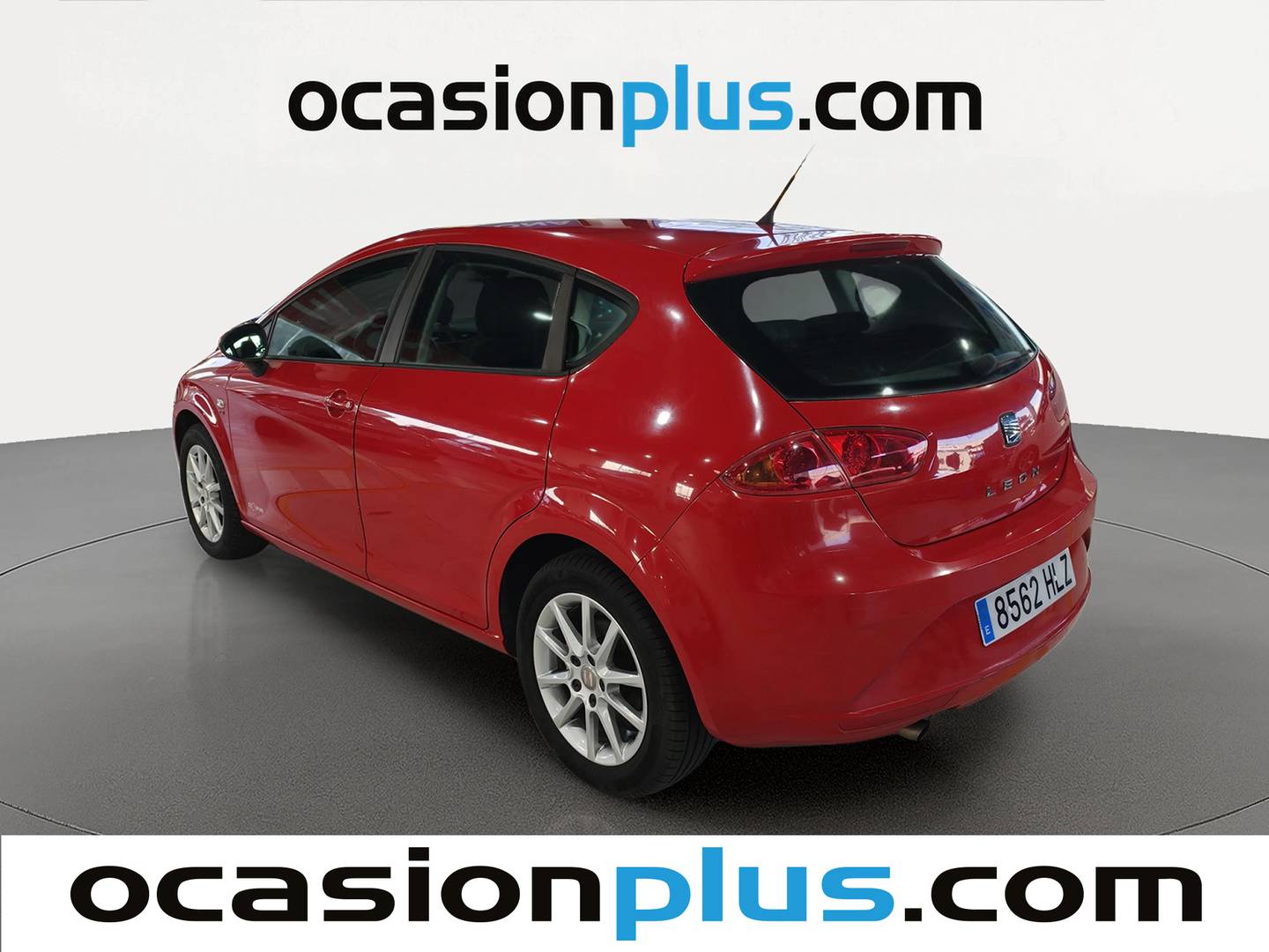 Foto trasera Seat León Seat León 1.2 TSI Reference Copa (105 CV) izquierda