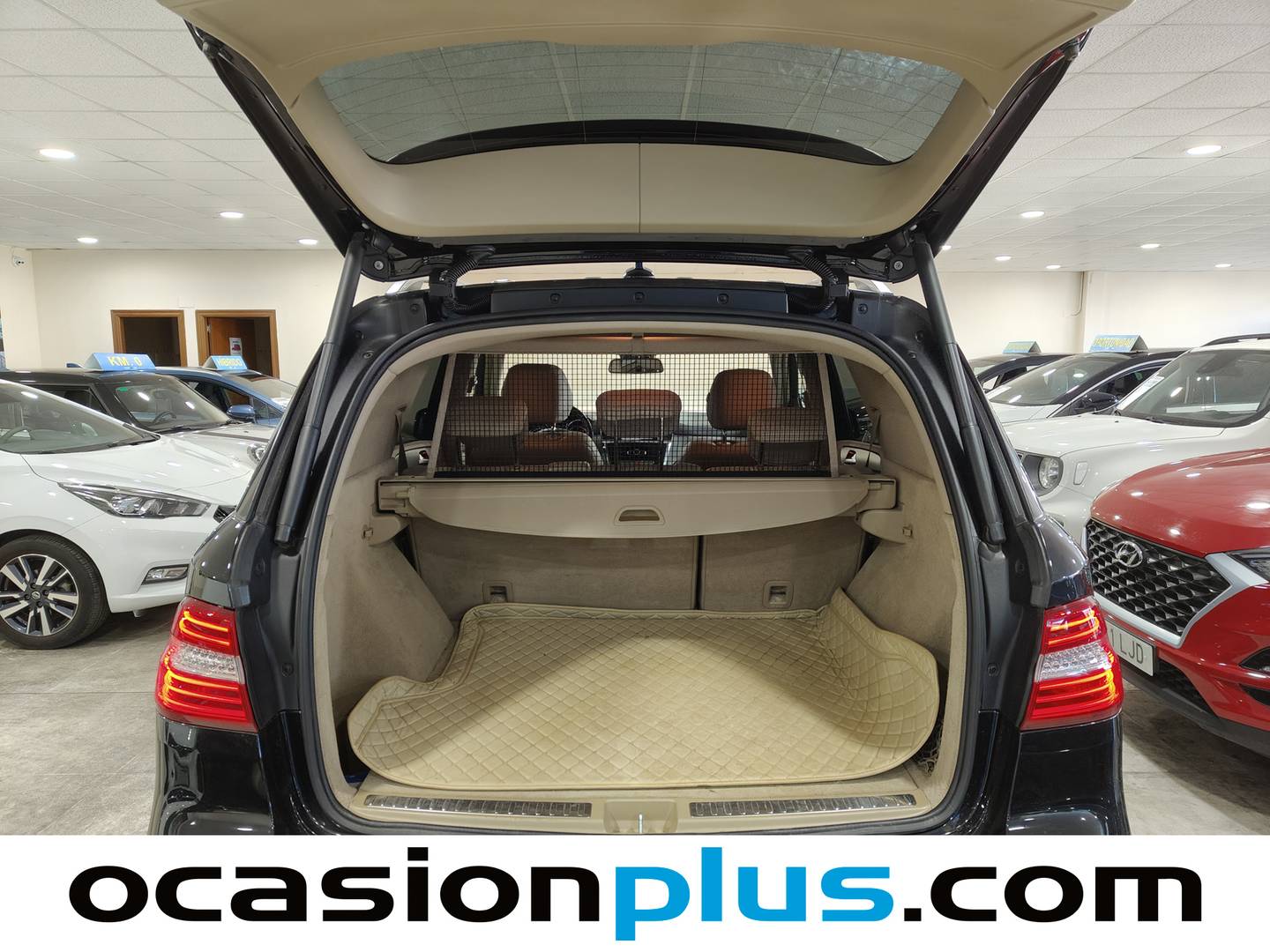 Foto Mercedes Clase M Mercedes-Benz Clase M ML 350 BlueTEC 4Matic (258 CV)