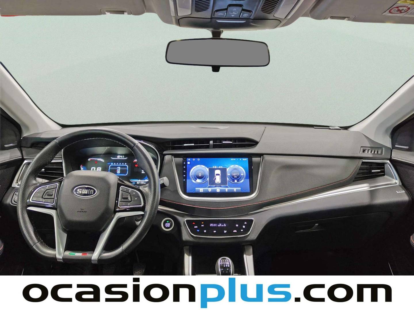 Foto SWM G01 SWM G01 1.5T Luxury (131 CV)