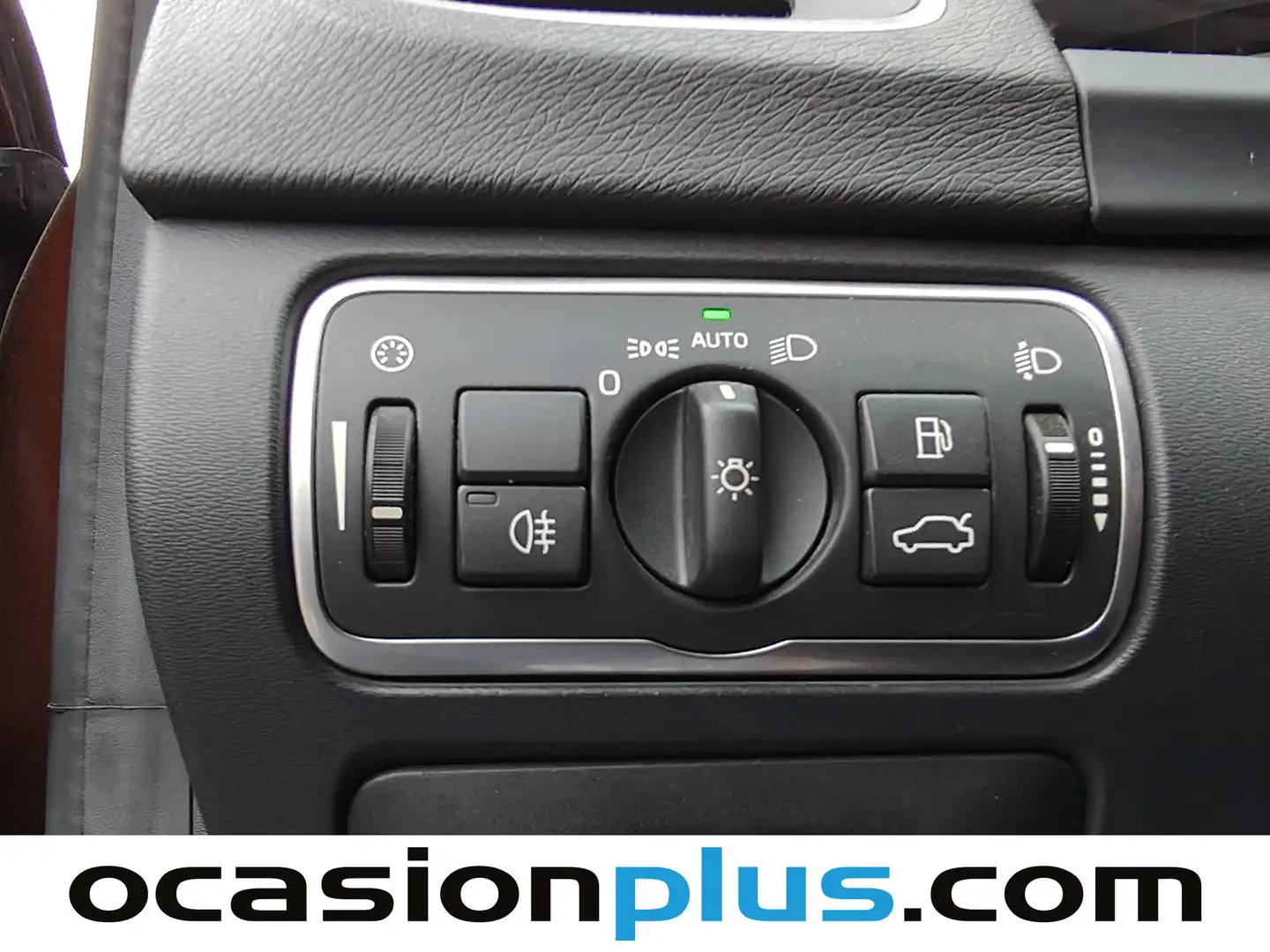 Foto Volvo V60 Cross Country Volvo V60 Cross Country D3 Kinetic (150 CV)