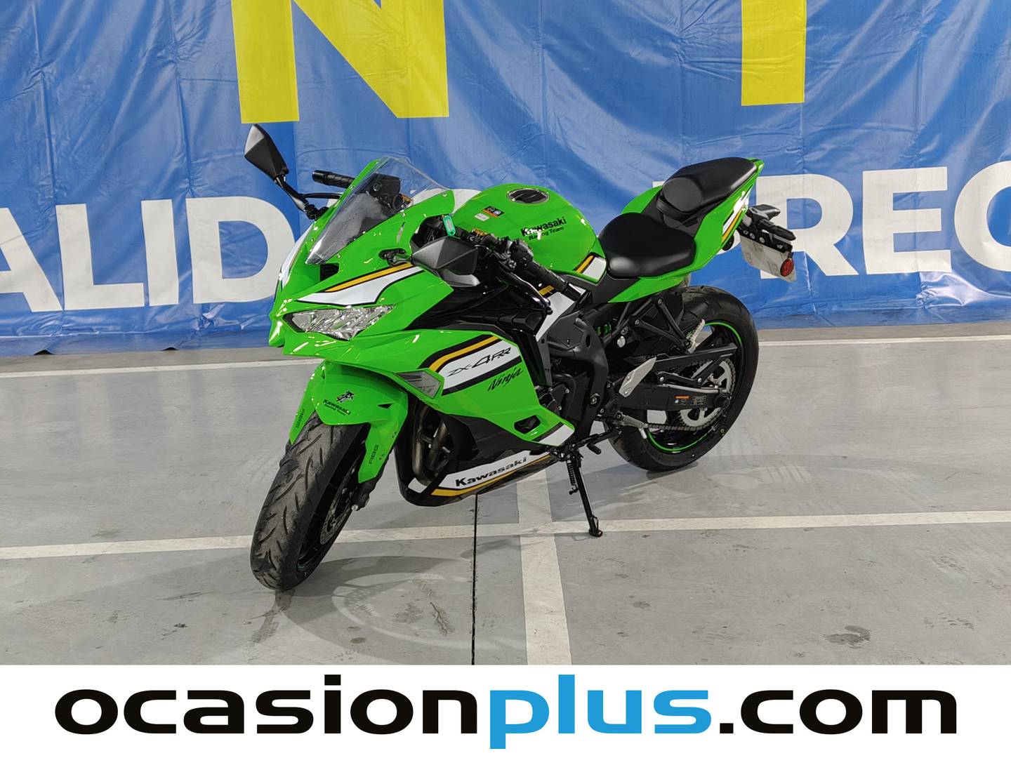 Foto Kawasaki Ninja ZX-4RR Kawasaki Ninja ZX-4RR (77 CV)