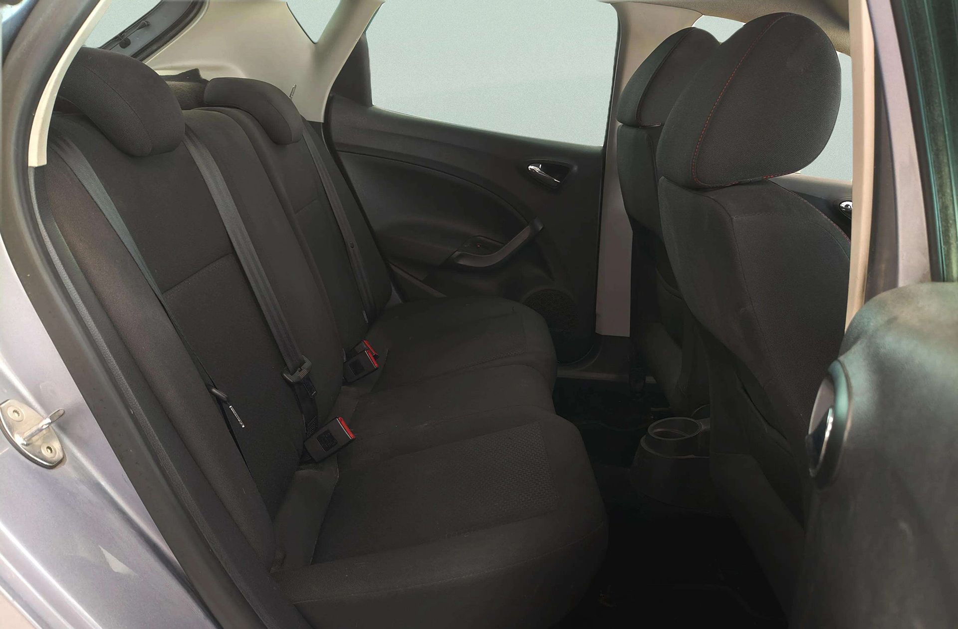 SEAT Ibiza 1.4 TDI FR - foto 15