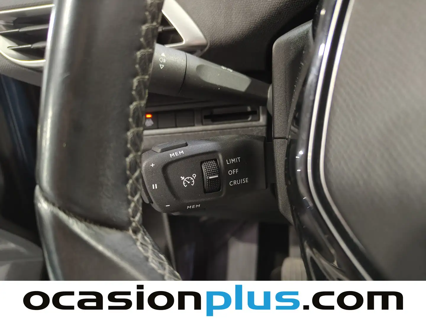 Foto Peugeot 3008 Peugeot 3008 BlueHDi 130 S&S Allure Pack (130 CV)