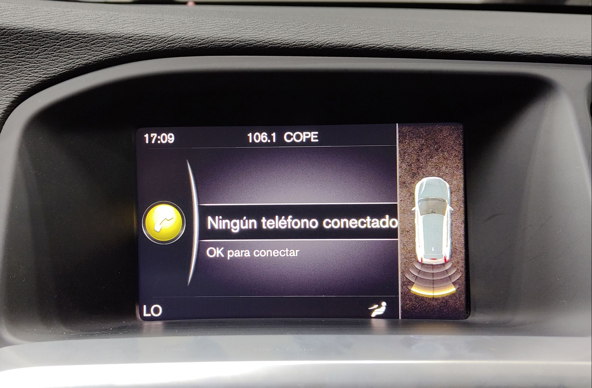 Volvo V60 D3 Momentum - foto 8
