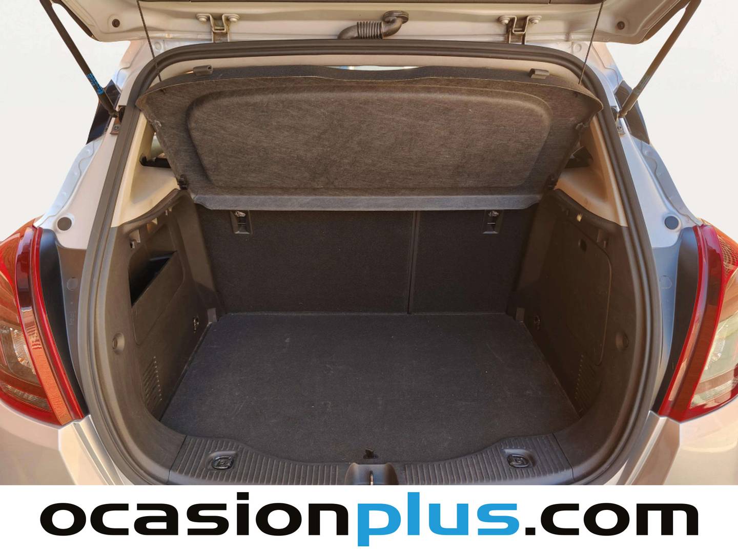 Fotos maletero Opel Mokka X Opel Mokka X 1.6 CDTi S&S Excellence 4X2 (136 CV)