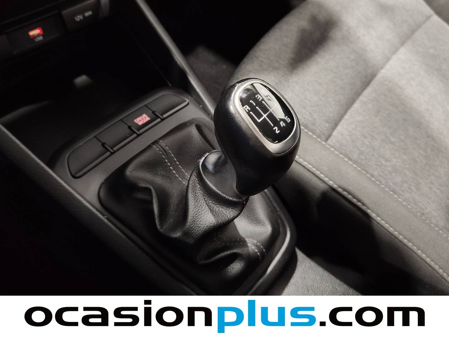 KIA Stonic KIA Stonic 1.0 T-GDi MHEV iMT Concept (100 CV) de segunda mano