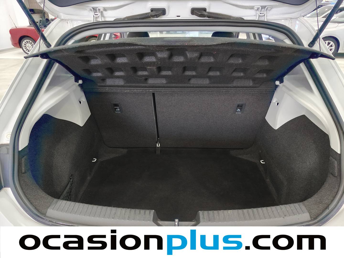 Fotos maletero Seat León Seat León 1.6 TDI S&S Style Visio Edition (115 CV)