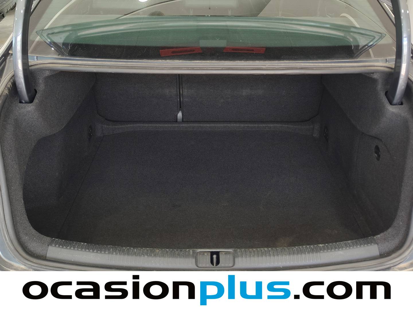 Fotos maletero Audi A3 Audi A3 Sedan design edition 1.6 TDI (116 CV)