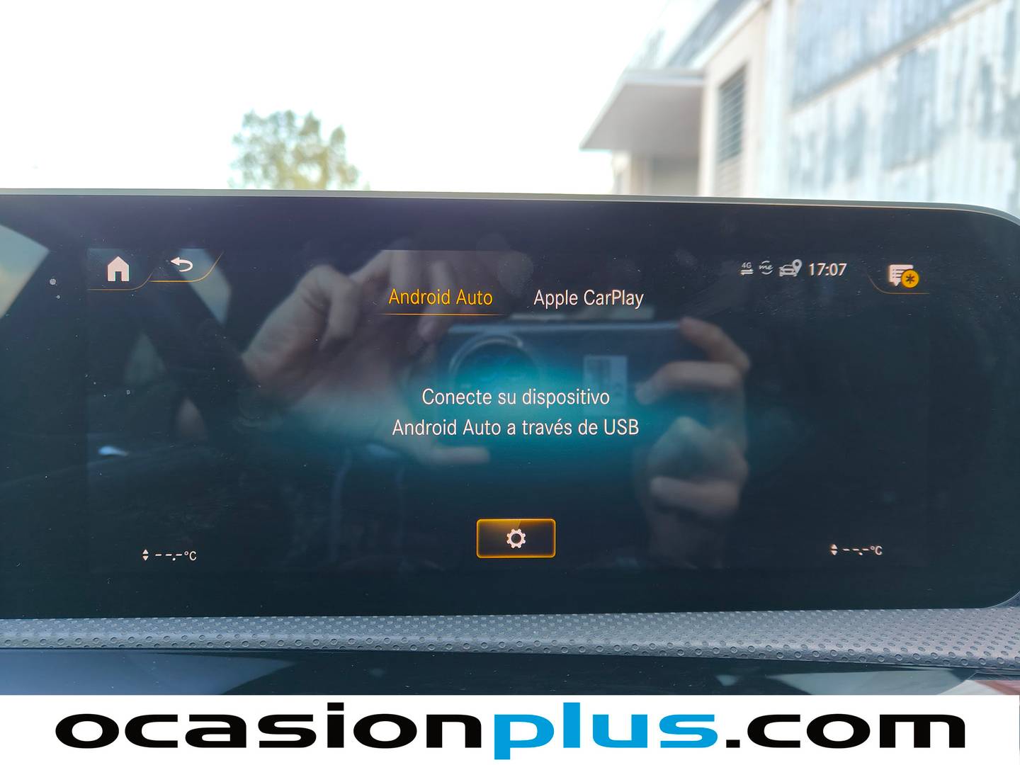 Equipamiento del Mercedes CLA Mercedes-Benz CLA 200 d (150 CV) Pack AMG