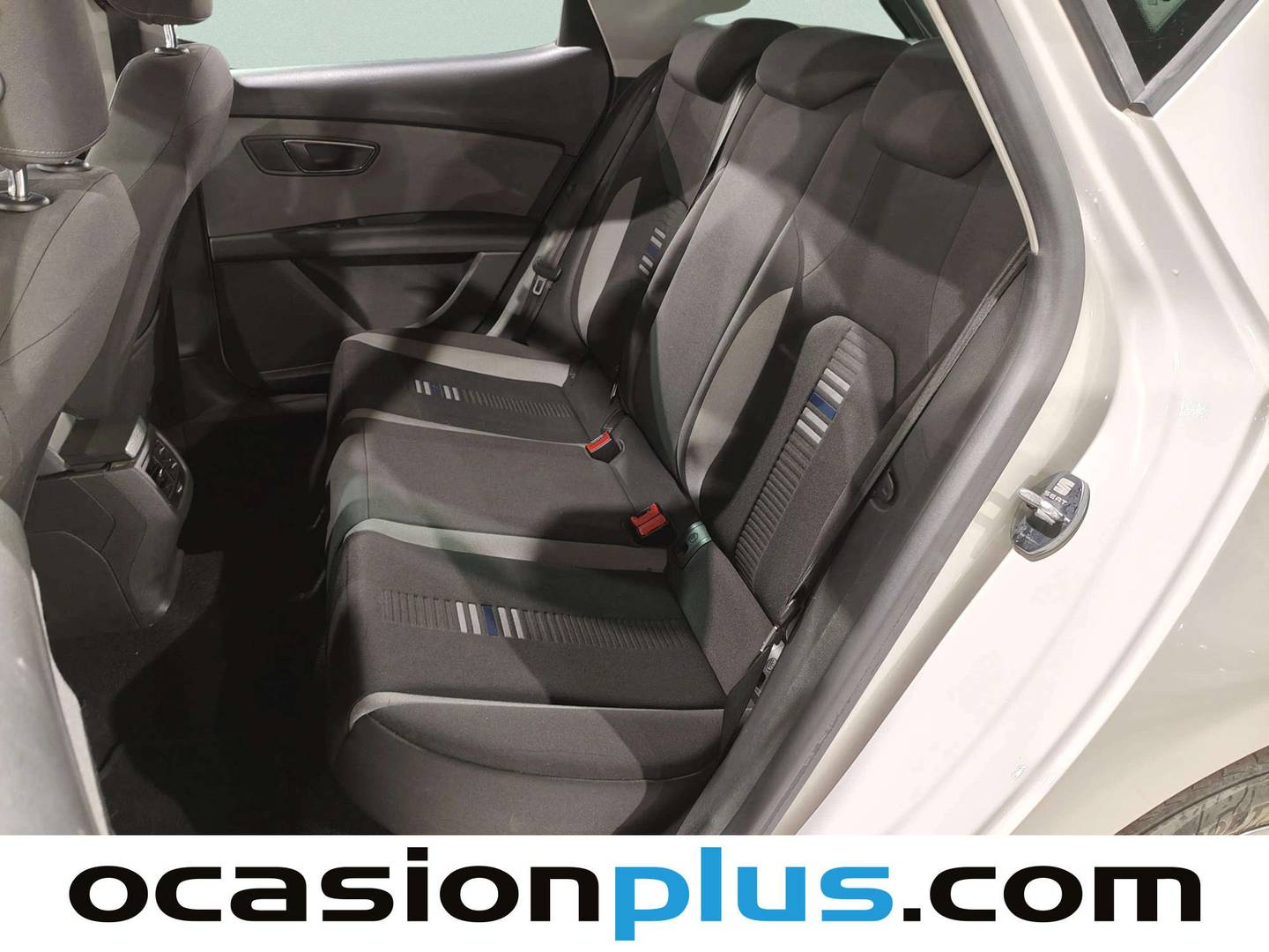 Foto asientos traseros Seat León Seat León 1.0 EcoTSI S&S Style Visio Edition (115 CV)