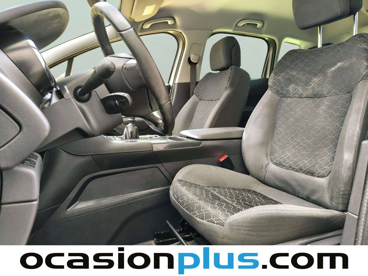 Foto asientos delanteros Peugeot 3008 Peugeot 3008 1.2 PureTech Style (130 CV)