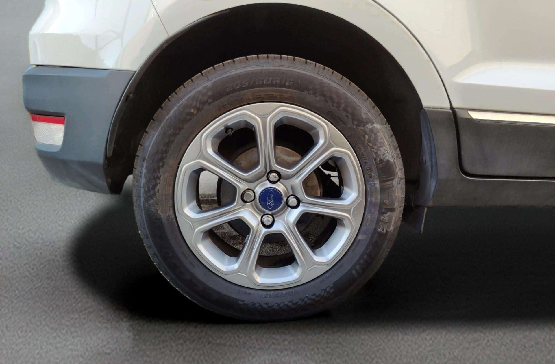 Ford EcoSport 1.0 EcoBoost Titanium - foto 34