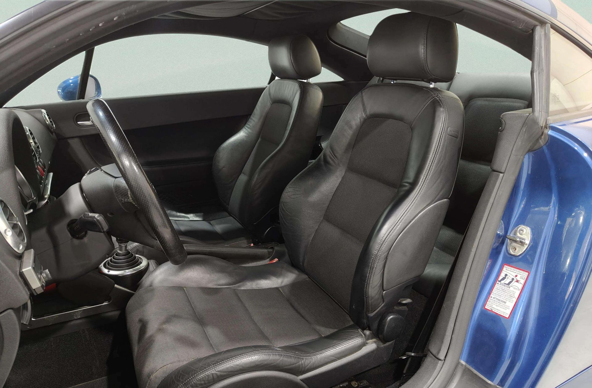 Audi TT Coupe 1.8 T - foto 9
