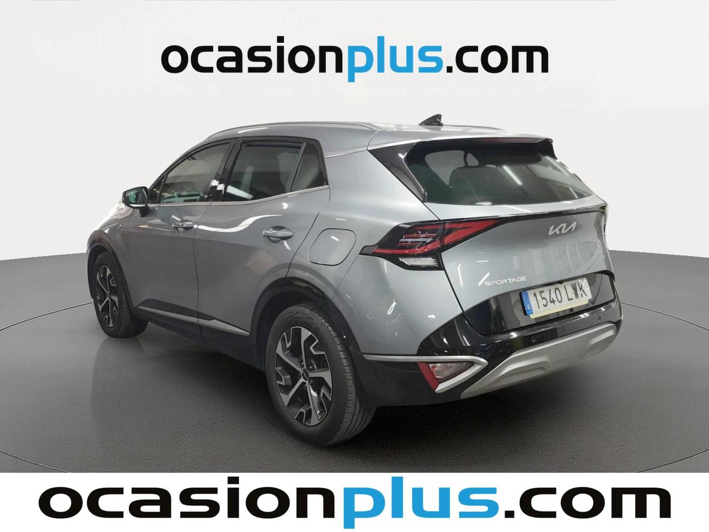 Foto trasera KIA Sportage KIA Sportage 1.6 T-GDi MHEV Tech 4x2 (150 CV) izquierda