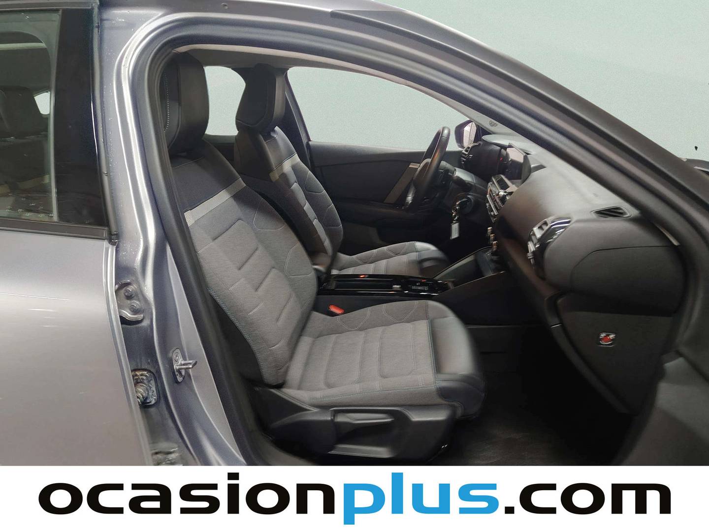 Foto Citroën C4 Citroen C4 PureTech 130 S&S 6v Feel Pack EAT8 (130 CV)