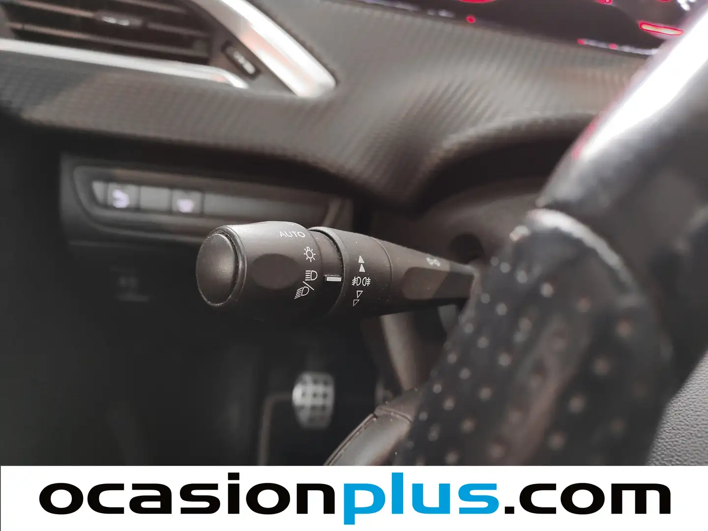 Foto Peugeot 2008 Peugeot 2008 PureTech 130 S&S GT Line (130 CV)