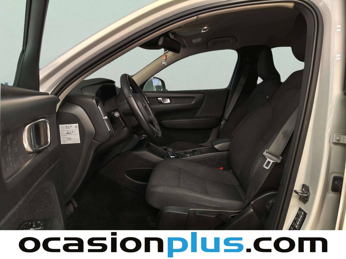 Foto asientos delanteros Volvo XC40 Volvo XC40 T3 Auto (163 CV)