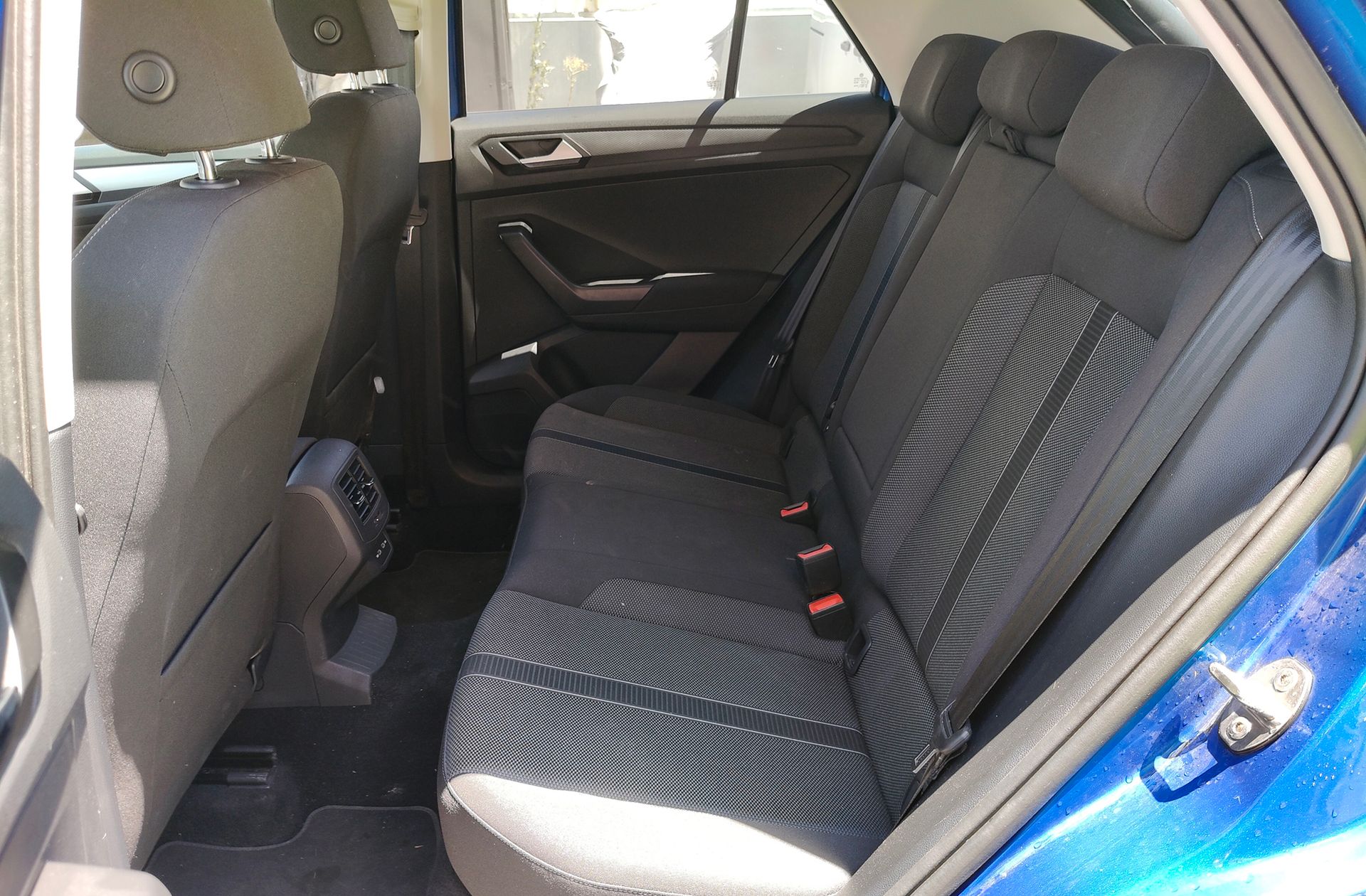 Volkswagen T-Roc Life 2.0 TDI - foto 11